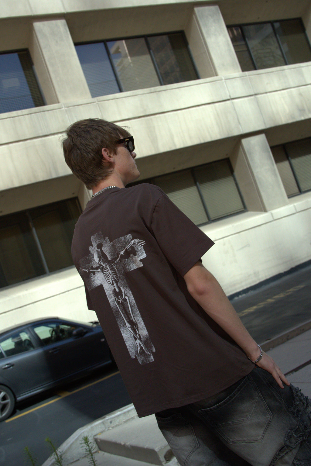 PLS CROSS OVERSIZED TEE